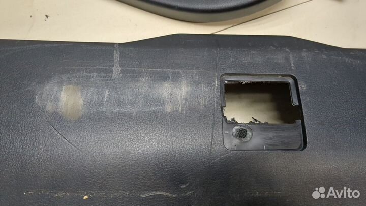 Обшивка крышки багажника Mazda CX-30, 2021