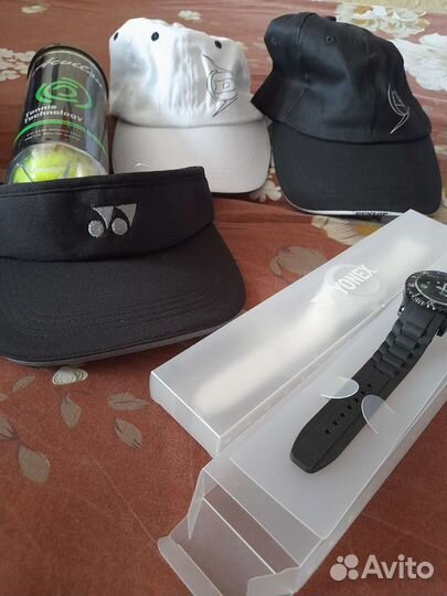 Теннисный инвентарь