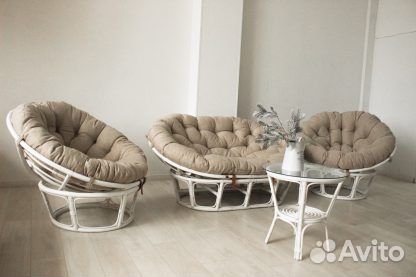 Диван Мамасан 23/02 со светлой подушкой