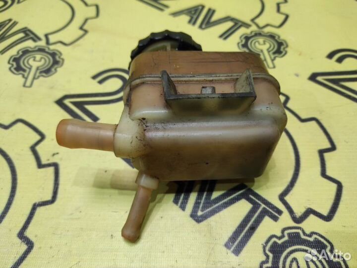 Бачок гидроусилителя руля Toyota Corona ST191