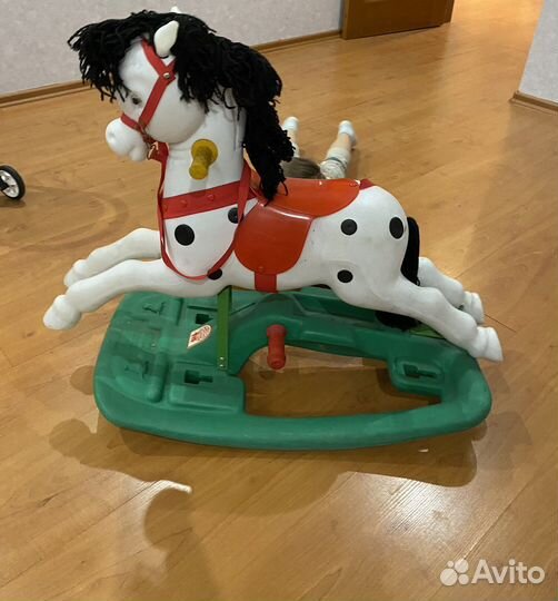 Игрушка качалка лошадь