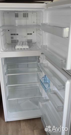 Холодильник бу Sharp sj 391-n