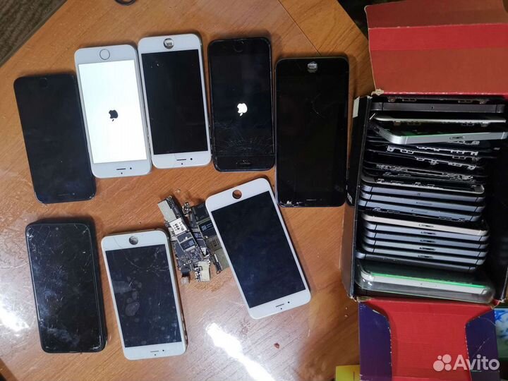 Запчасти на айфон,5s,6,7,se2020, Samsung A40
