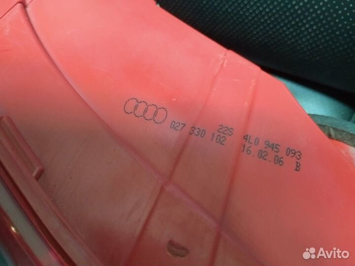 Фонарь задний левый Audi Q7 4L дорестайлинг