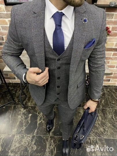 Мужской костюм тройка 50 -176