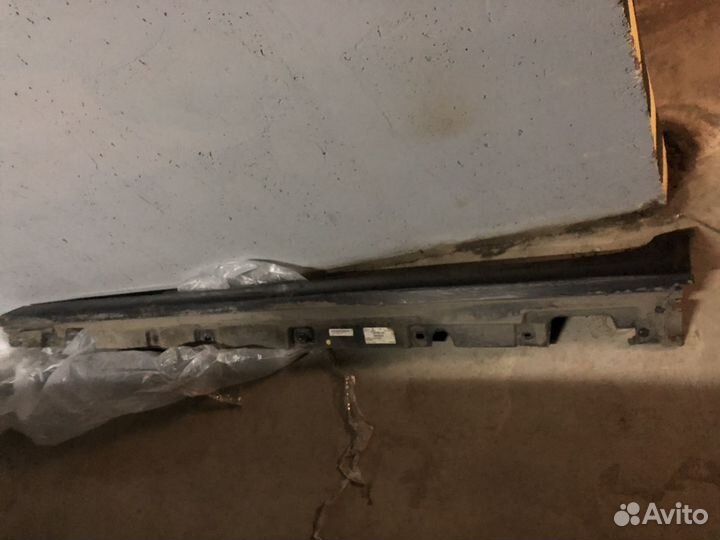 Накладки на пороги bmw ф10