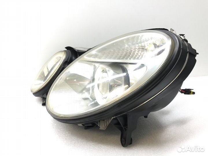 Фара передняя левая Mercedes-Benz E-Class W211
