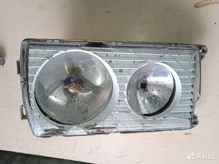 Фара правая Mercedes w123 мерседес 123