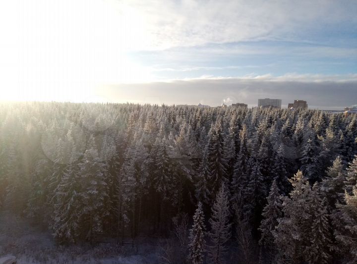 3-к. квартира, 90 м², 8/9 эт.