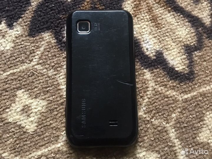 Телефон Samsung