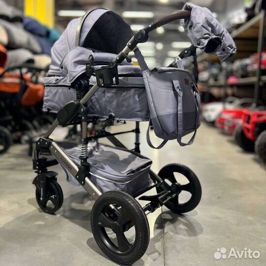 Коляска 2 в 1 Luxmom 555