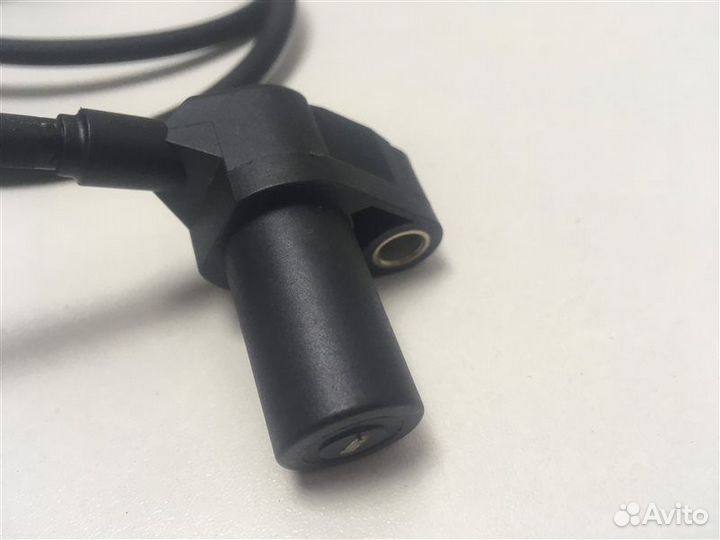 Датчик ABS передний Volkswagen Passat B5