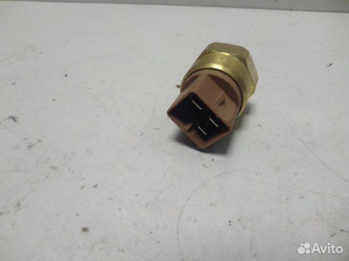 Датчик температуры Audi 100 C4 1991-1994 144D530