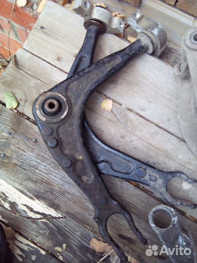 Рычаги Citroen C5/Peugeot 407