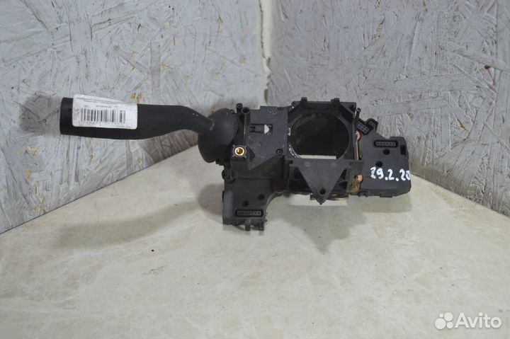 Переключатель поворотников Volkswagen Touareg