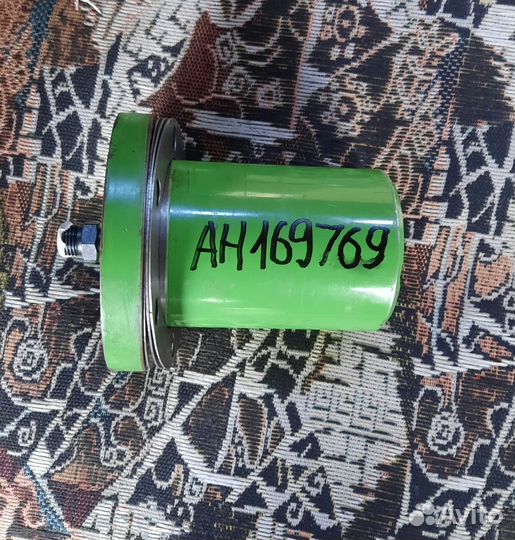 Ан169769 Гидравлический цилиндр John Deere б/у