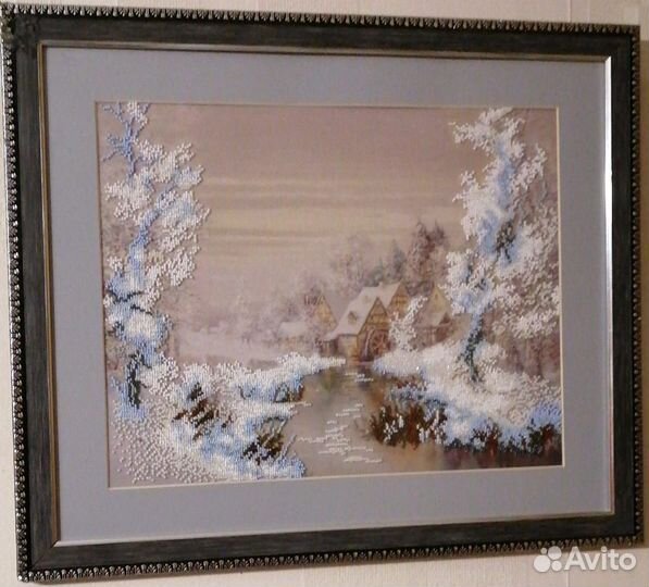 Картины из бисера и вышитые