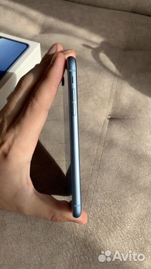 iPhone Xr 64gb blue