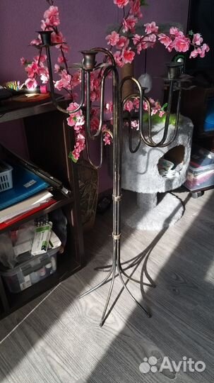 Подсвечник канделябр