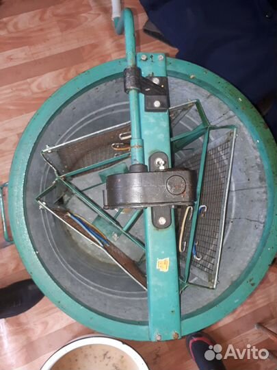 Медогонка 3 рамочная