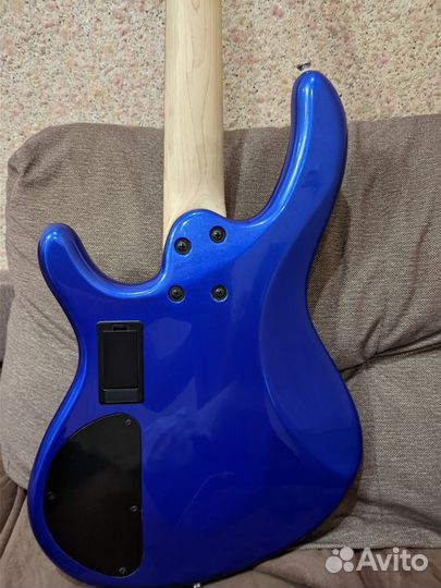 Бас гитара Cort