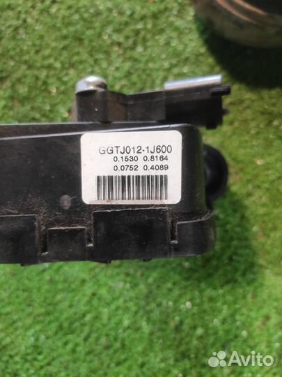 Педаль газа Kia Rio 3 седан 1.4 2011