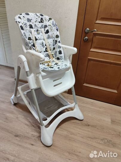 Стульчик для кормления corol