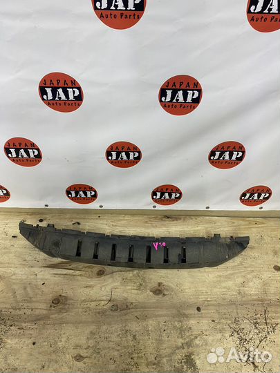 Абсорбер бампера Volvo V70