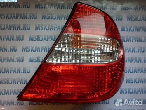Фонарь задний внешний Camry CV3 2001-2006