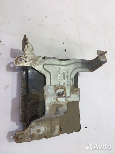 Блок управления центральным замком (Kia Quoris)