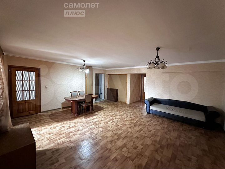 3-к. квартира, 94,5 м², 4/9 эт.