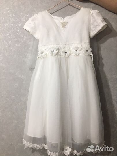 Платье праздничное