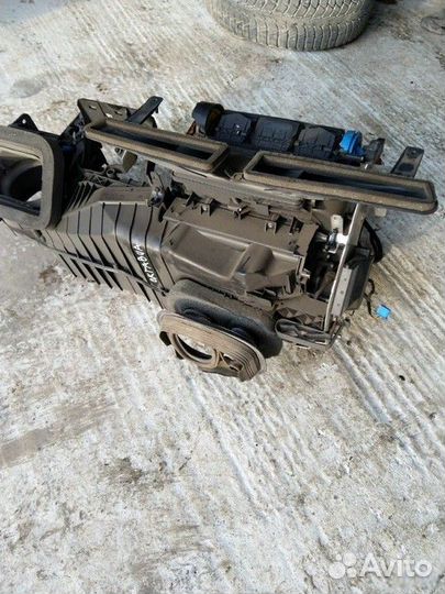 Корпус печки в сборе с радиатором (Skoda Octavia)