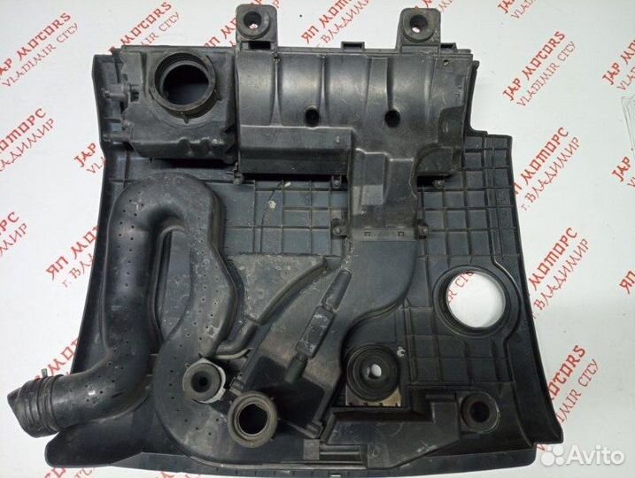 Декоративная крышка двигателя Volkswagen Golf 5