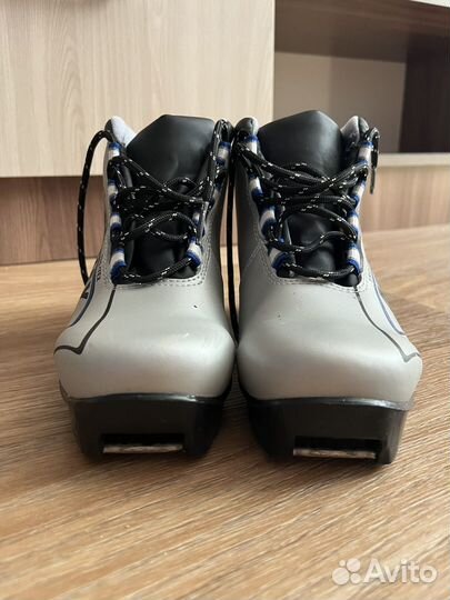 Лыжные ботинки для детей