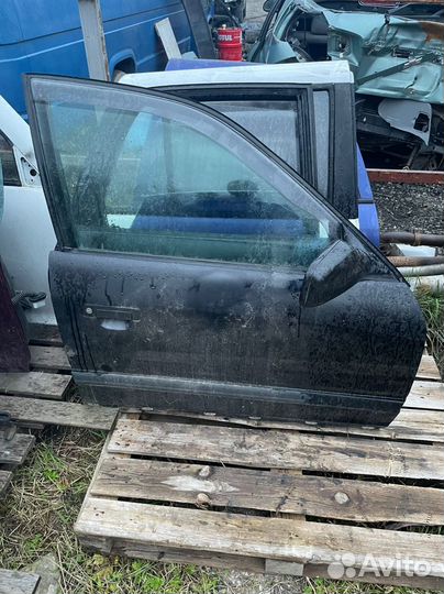 Дверь передняя правая audi 100 c4