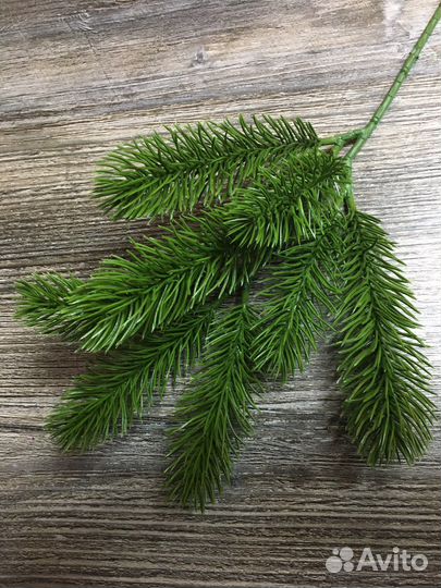 Ветки ели искусственные, еловая ветка 40см