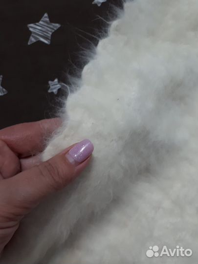 Платок из пуха кролика белый