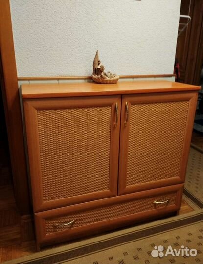 Прихожая и обувница из ротанга