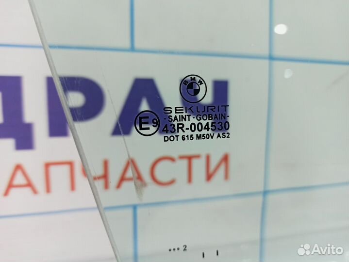 Стекло двери передней правой BMW X5 (E53) 51328402