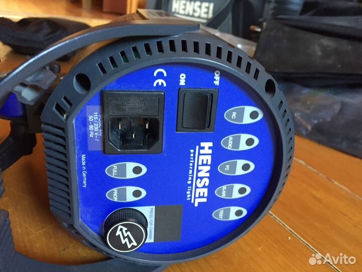 Студийный свет Hensel Expert Pro 500 Plus