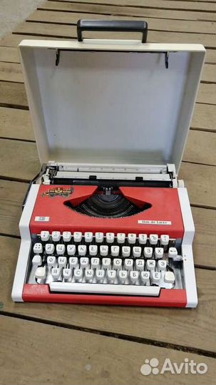 Пишущая машинка Olympia tbm de Luxe