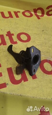 Замок капота Bmw 3-Series E90 N52B30A 2005