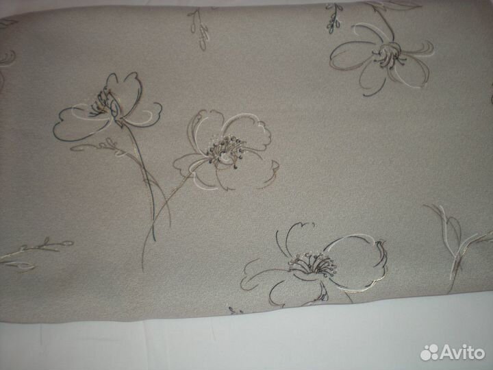 Шелк серебристый с рюлексом 1,5*1,60 цена за отрез