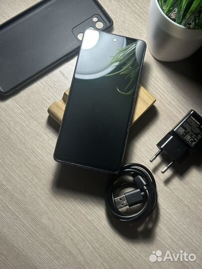 Samsung Galaxy S20 FE, 6/128 ГБ