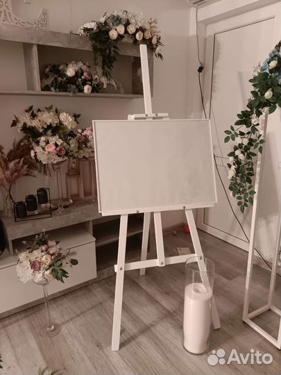 Мольберт для плана рассадки