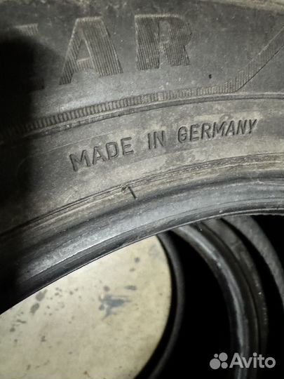 Goodyear UltraGrip Performance+ 225/50 R17