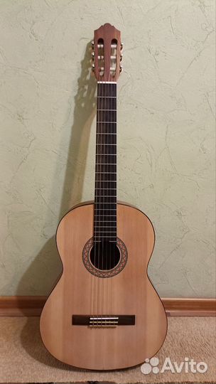 Гитара yamaha c40m