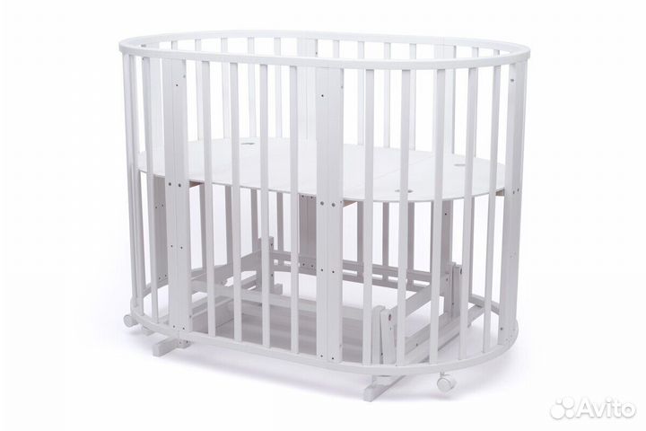 Детская кроватка (полный комплект)