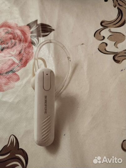 Продам удобный bluetooth гарнитуру